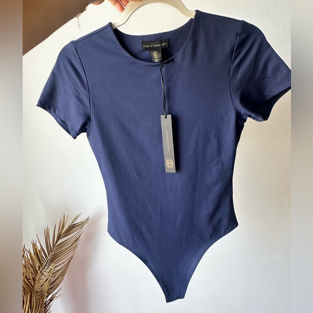 HOUSE OF HARLOW 1960 Navy Bodysuit Short Sleeve